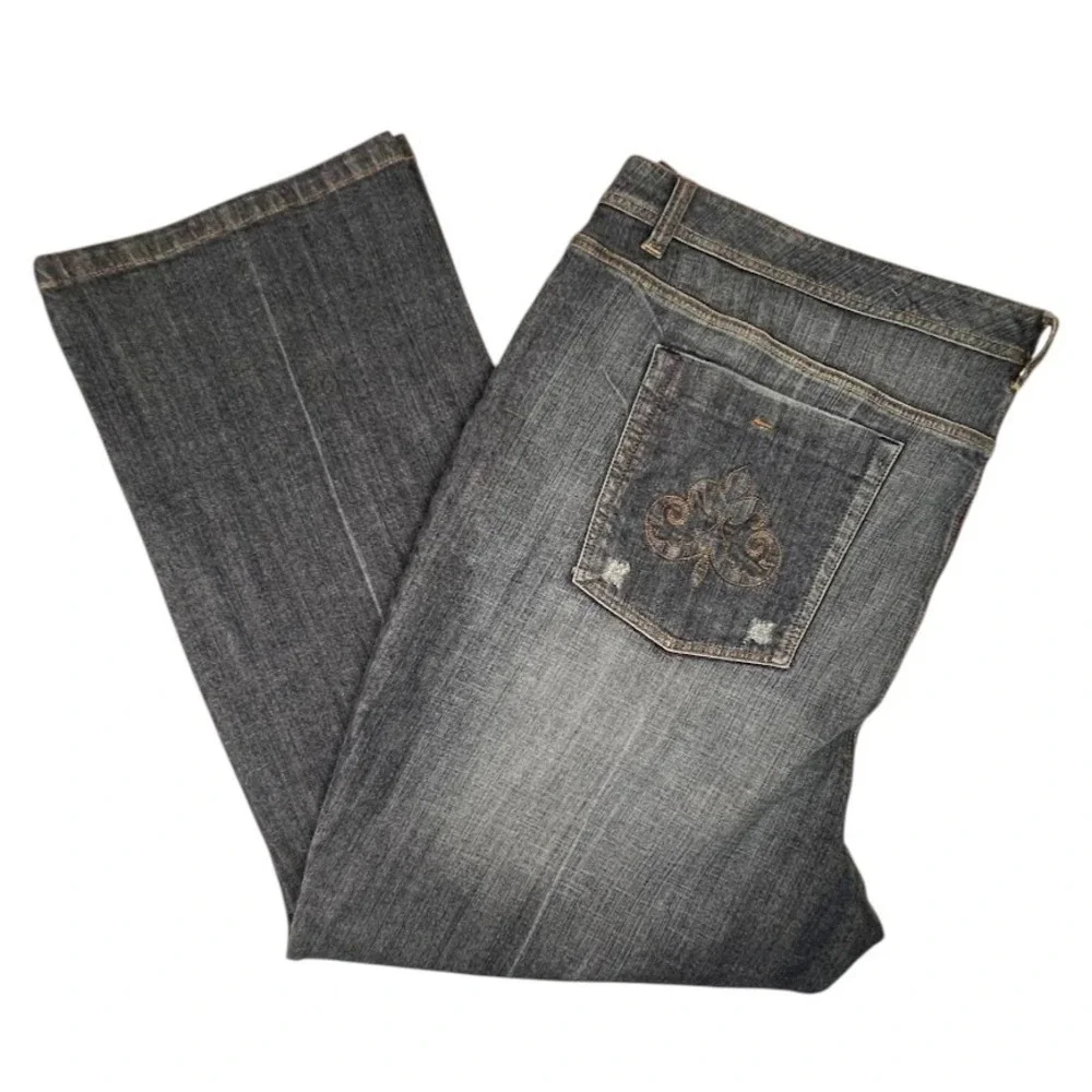 Lane Bryant Jeans 32 Bootcut Stretch Denim‎ Medium Wash Embroidered Pocket NWT